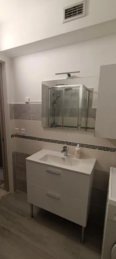 Casa Bella Vita Menton 0*,